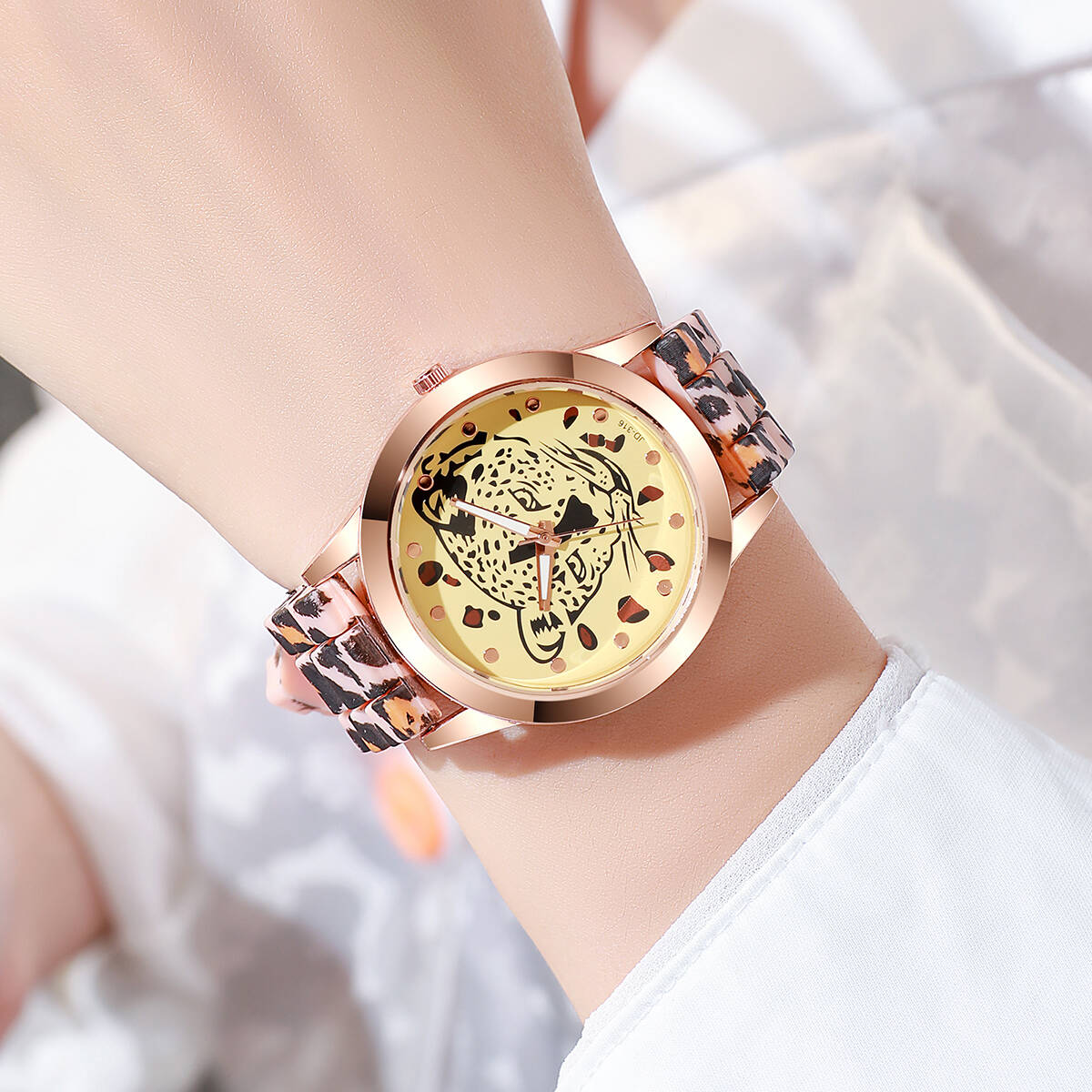Conjunto de 2 relógios feminin - Silicone Band Women avaliação e preço